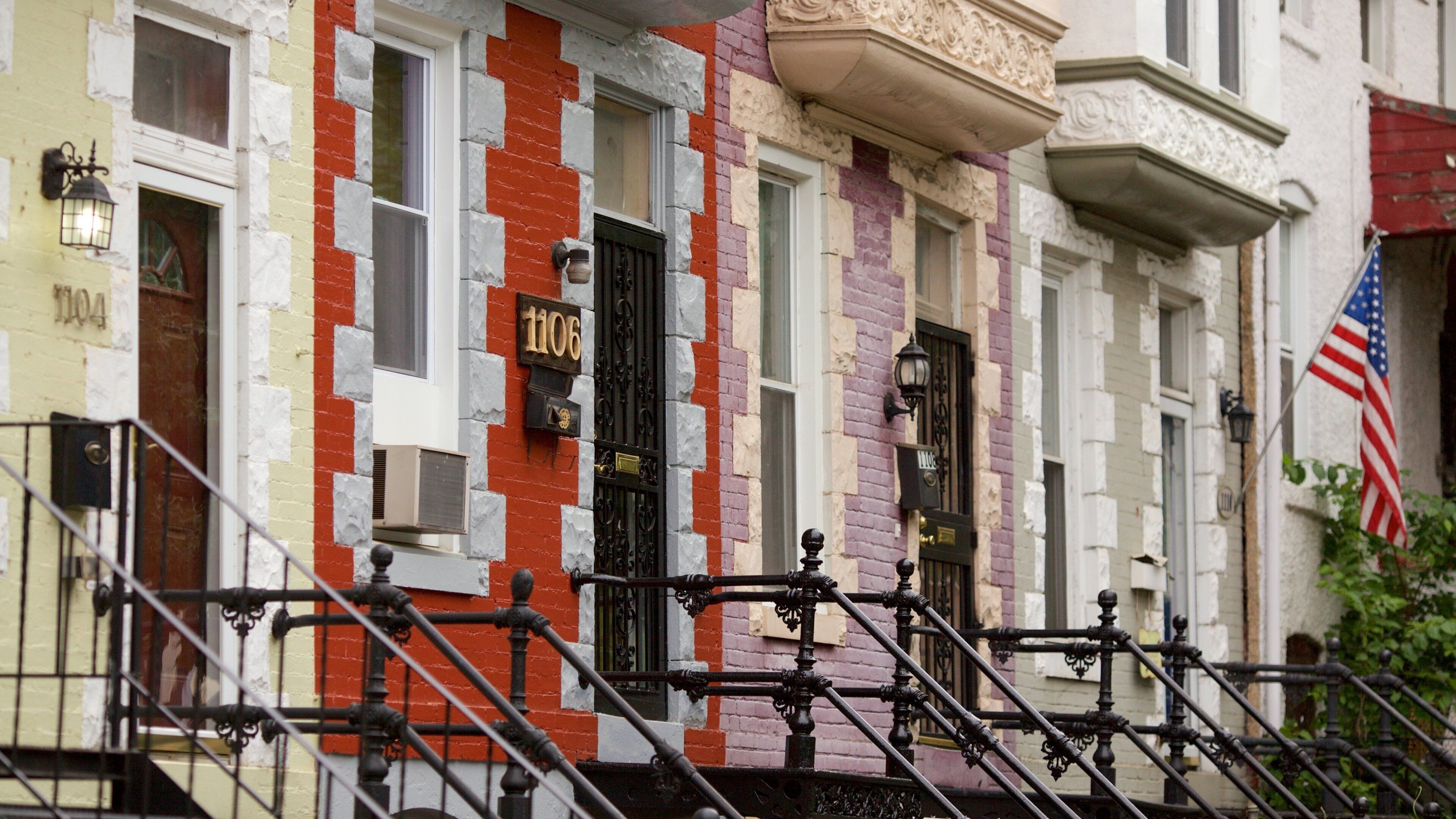 Gallaudet mostrando elementos patrimoniales