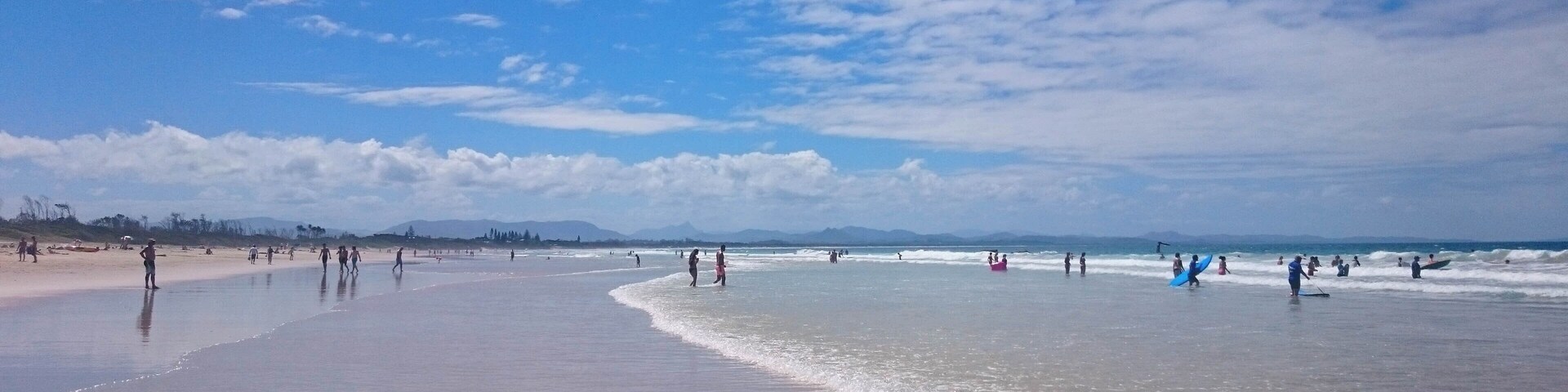 Enjoy the beauty of Byron Bay over Xmas and New Years by camping in front of the beach in the camping grounds. Ensure that you book in early as it gets really busy due to the Falls Festival 
#lifeatexpedia #beaches