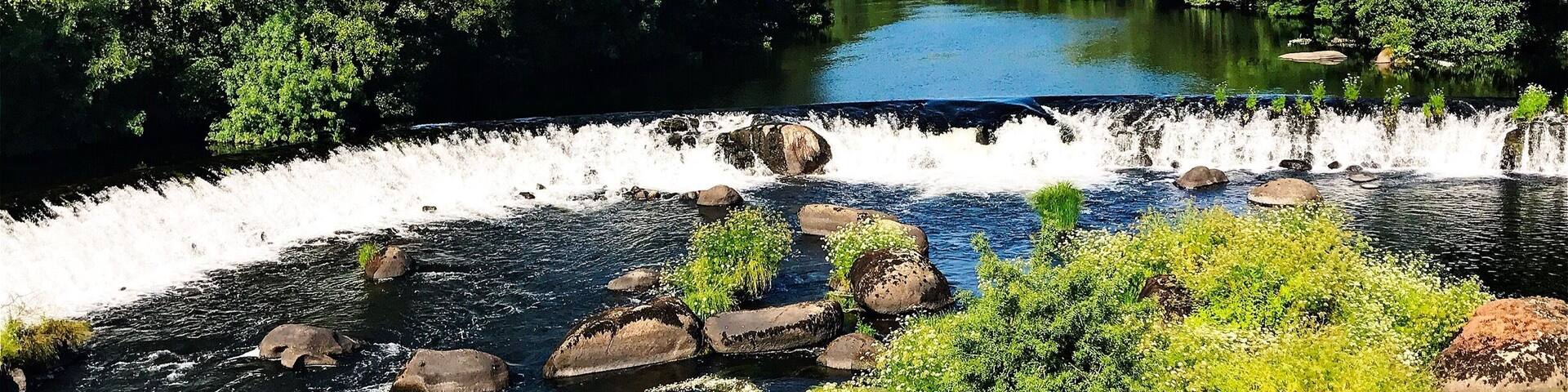 Rio Tambre along the Camino to Fisterra/MuxĂa
Spain
@iphoneablefoto
River#