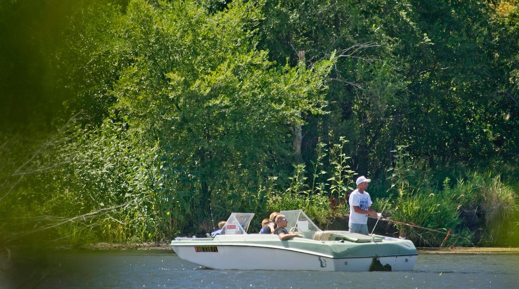 York featuring boating, fishing and a lake or waterhole