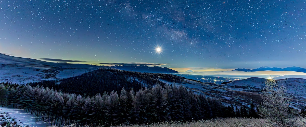冬の霧ヶ峰 天の川と月 八ヶ岳 霧氷 絶景