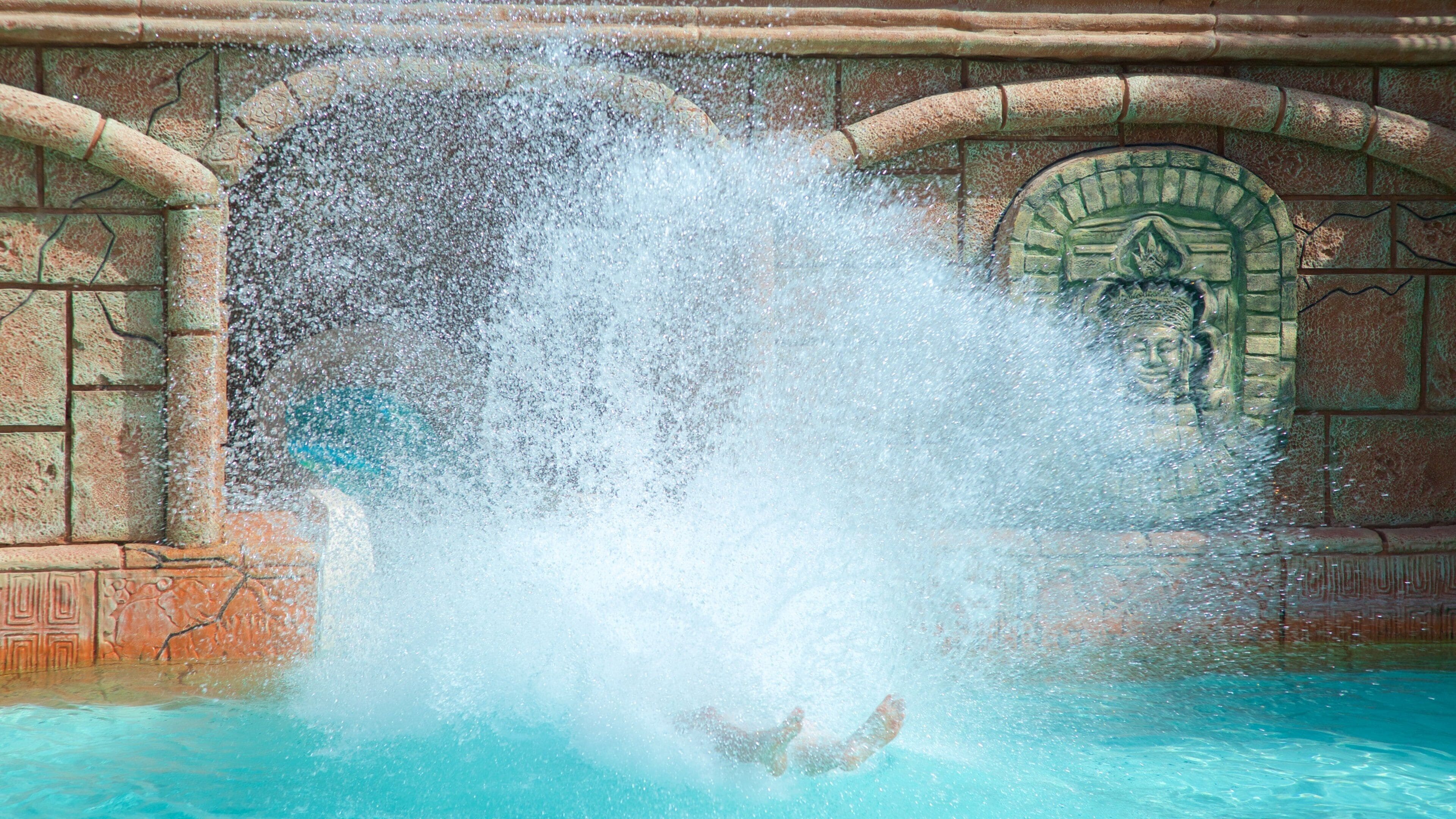 สวนน้ำ Siam Park เนื้อเรื่องที่ สวนน้ำ