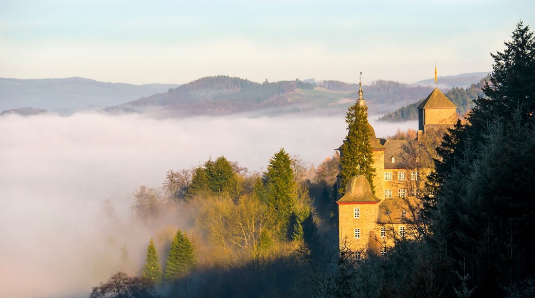 Burg Schnellenberg in Attendorn
