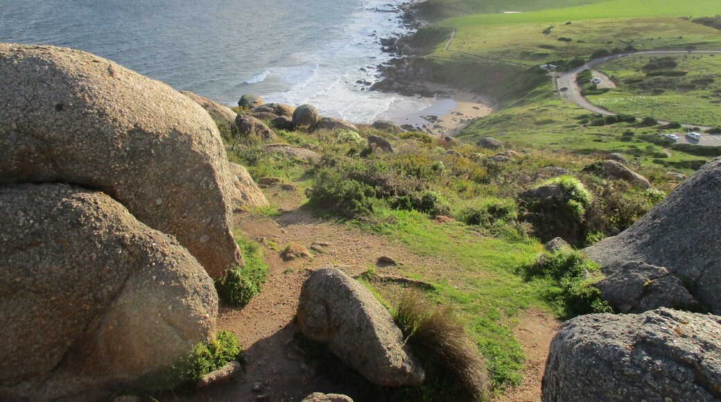 A beautiful place where rolling hills meet the ocean