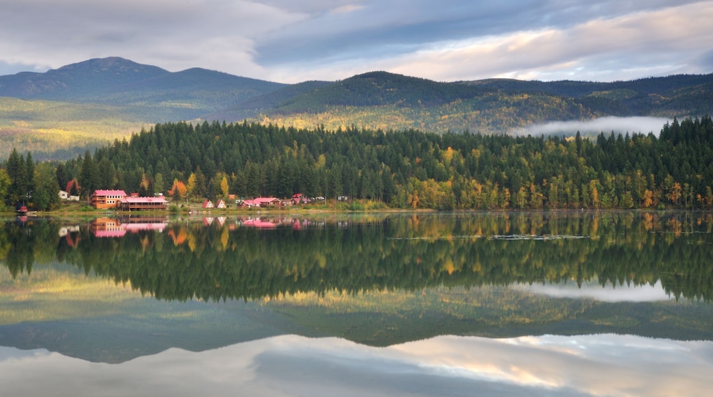 Dutch Lake on an Autumn Morning, Clearwater, British Columbia