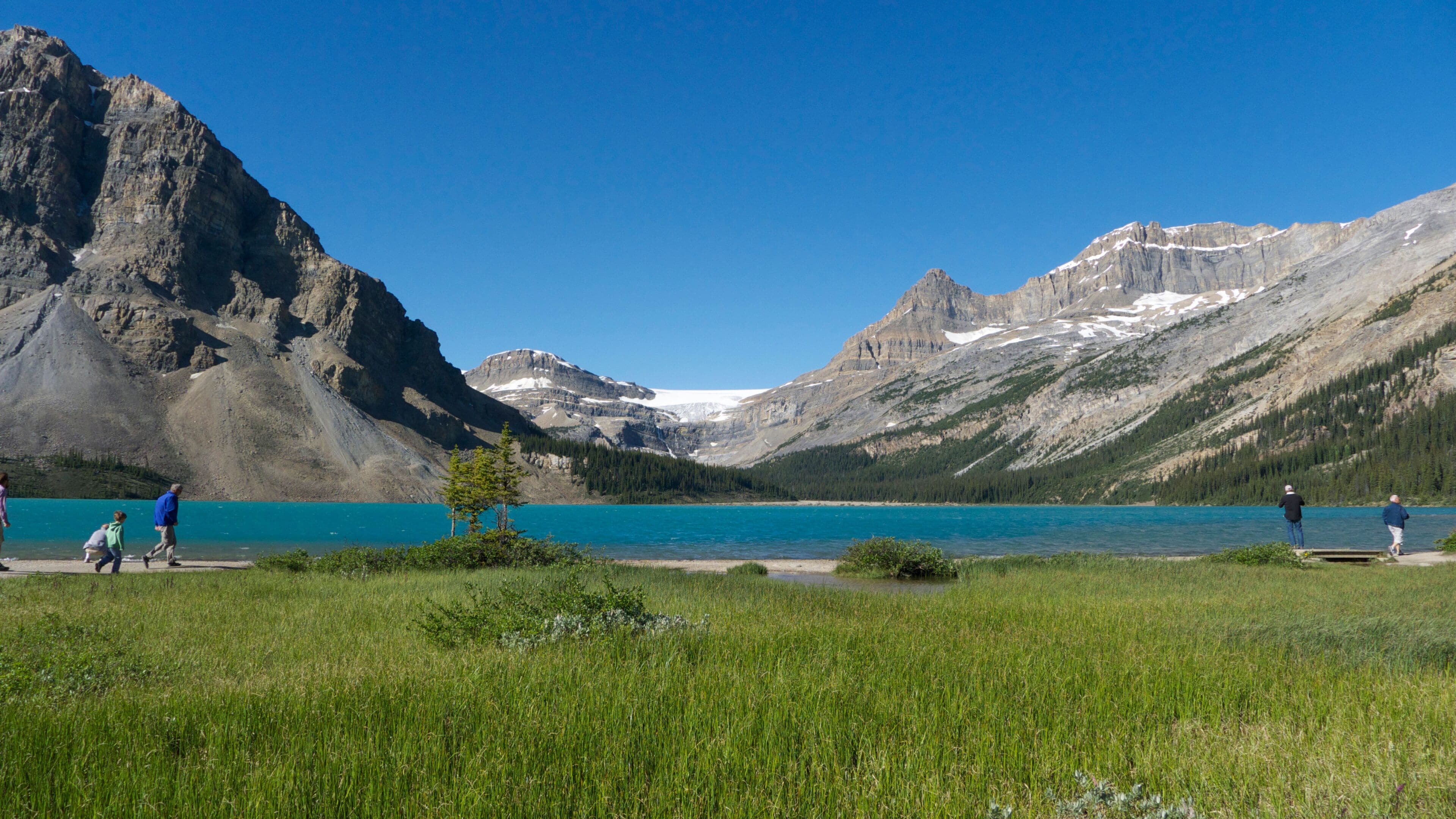 lake in mountains