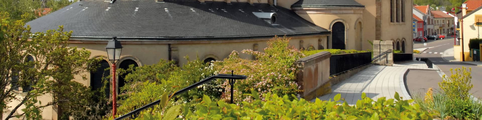 Ville de Creutzwald, église Sainte Croix, département de la Moselle, France