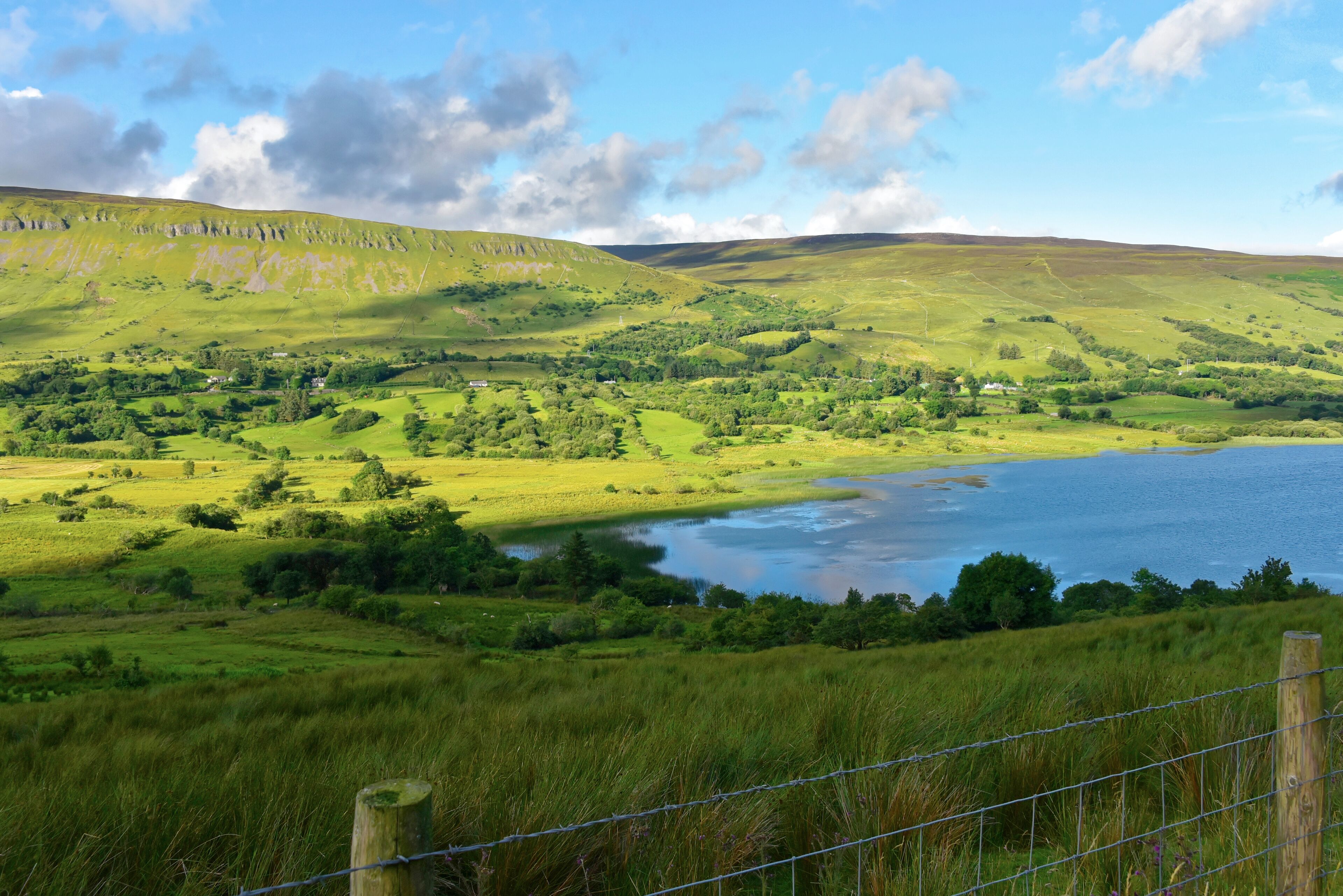 Irland - Glenade Lake im County Leitrim