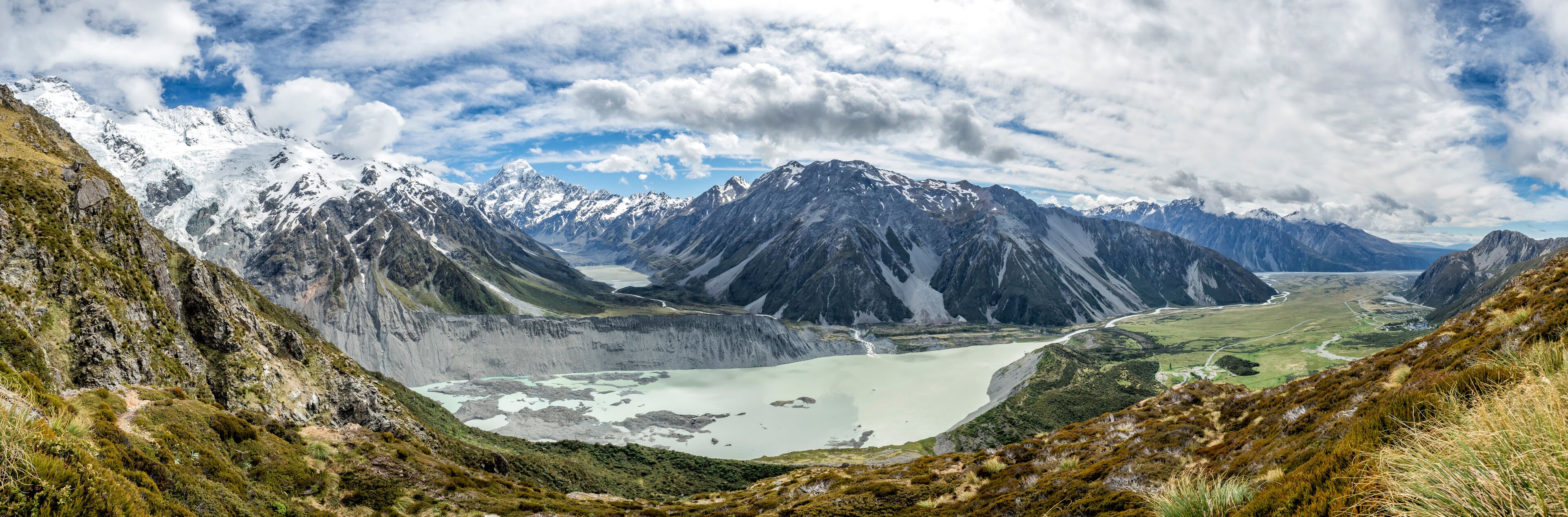 Sealy Tarns Track view, Aoraki, Mount Cook, New Zealand, NZ
