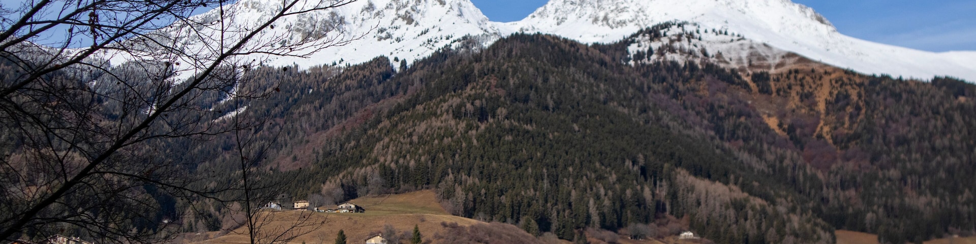 Borno, provincia di Brescia, Italia, panorami