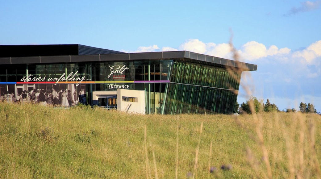 The Galt Museum and Archives contains an large collection of info about the human history of Lethbridge and southwestern Alberta. There are well over 17,000 artifacts and more than 1 million archived documents and photographs.
The Museum Grounds include two gardens and many trails nearby leading to stunning views of the coulee.