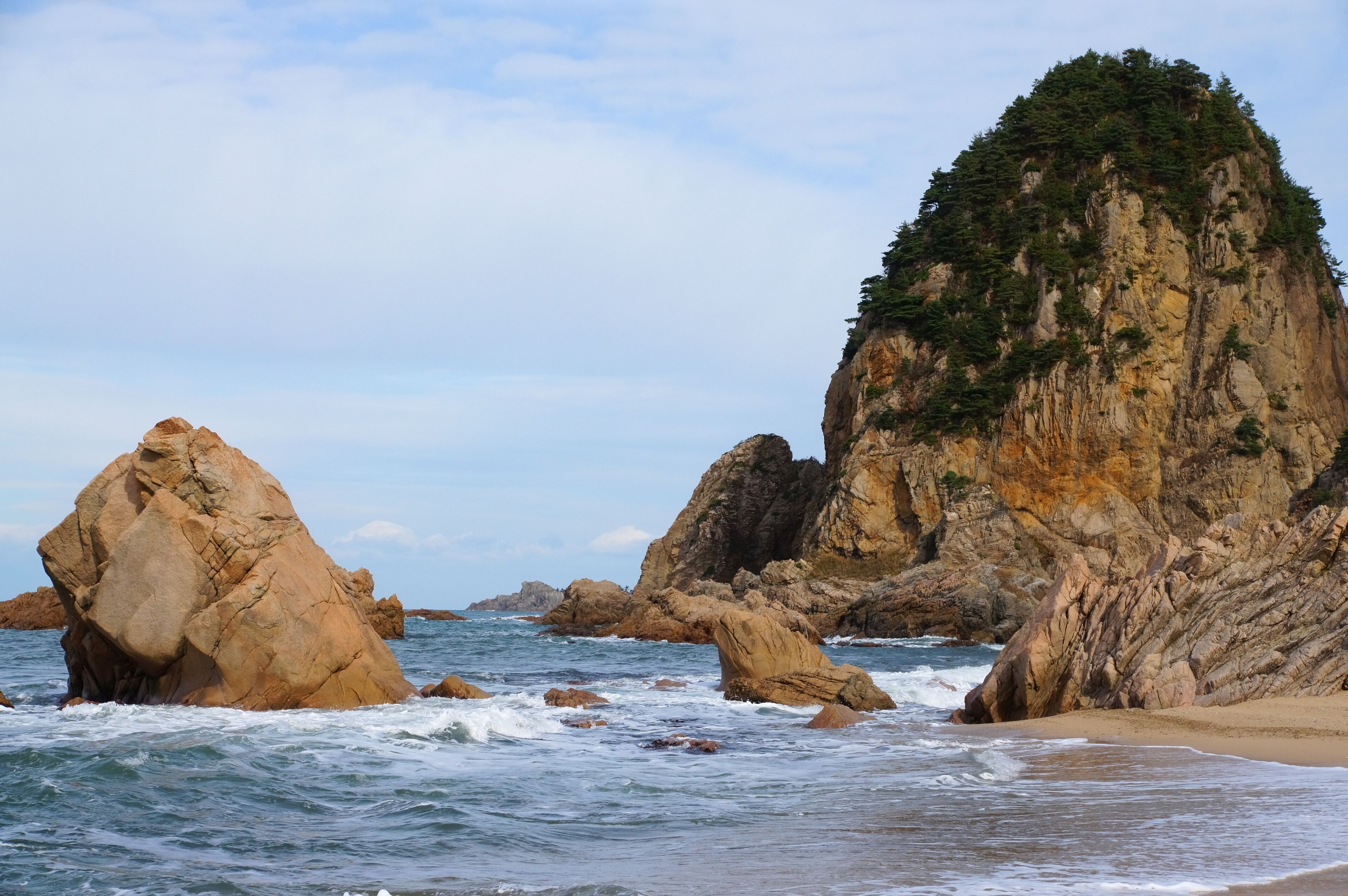 笹川流れ（国指定名勝）　新潟県村上市　Sasagawanagare (National site of scenic beauty) / Murakami, Niigata, Japan