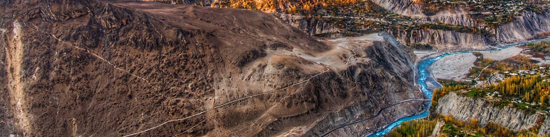 One of the best autumn one can experience anywhere in the world and it is in Hunza. The image captures one the highest peak in the region, Rakaposhi (7788m - ranked 27th in the world) covered with clouds at the sunrise time. The image is taken from a point called Eagles Nest and it is unique in a sense that almost 11 or so peaks above 6000m can be seen from this spot. #Rakaposhi #EaglesNestHunza #TravelPhotography #Hunza #Autumn