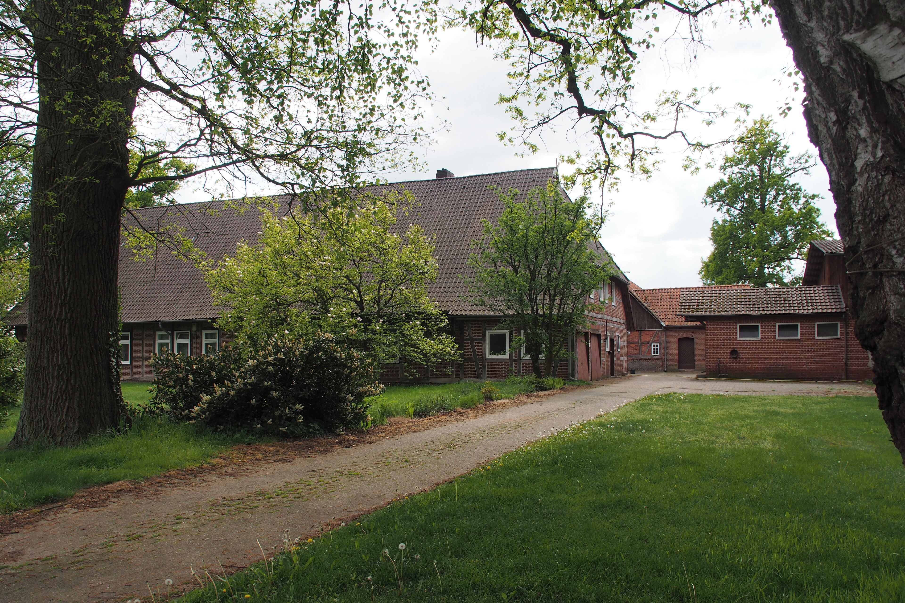 Denkmalgeschützter Bauernhof in Eversen, Stadt Bergen (Niedersachsen)