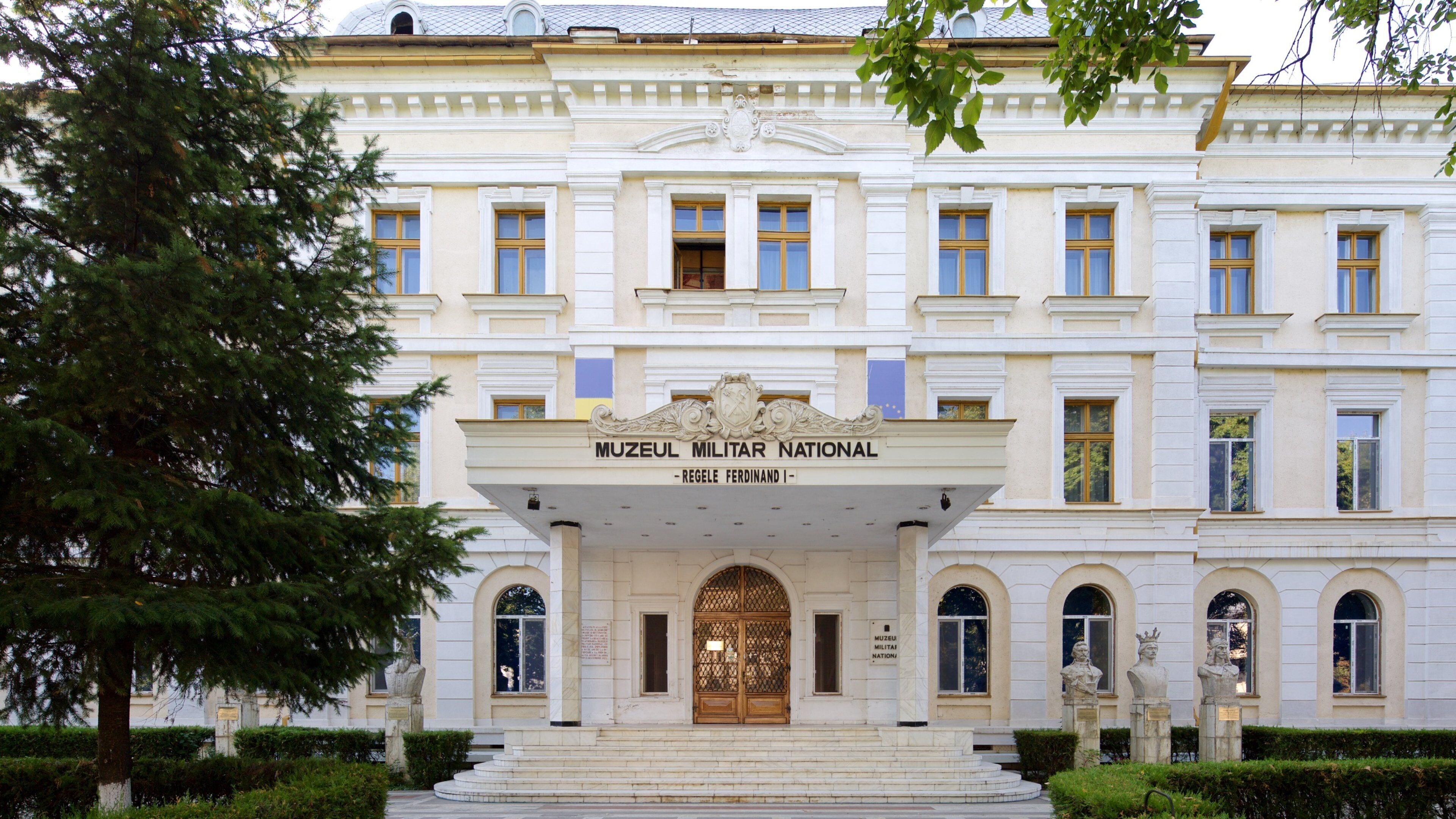 National Military Museum which includes heritage architecture and signage
