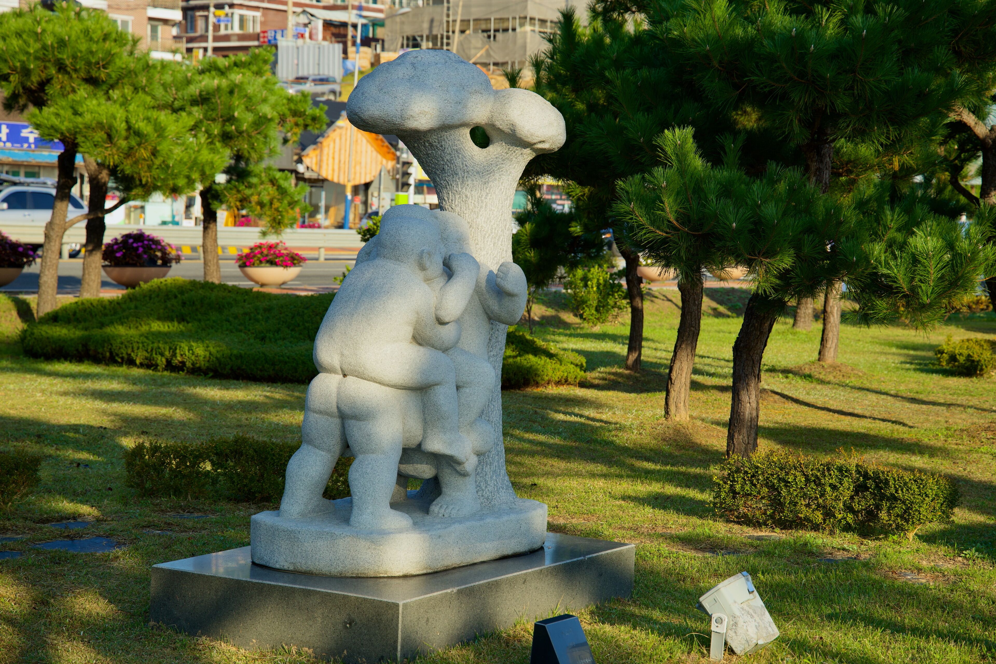 Playful Stone Sculpture in Seorak Sunrise Park