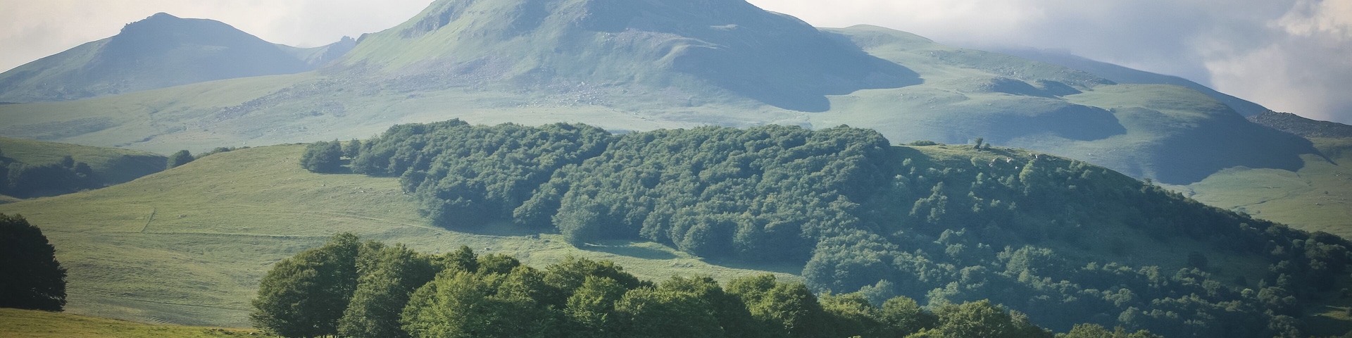 paysage volcanique en auvergne, Picherande