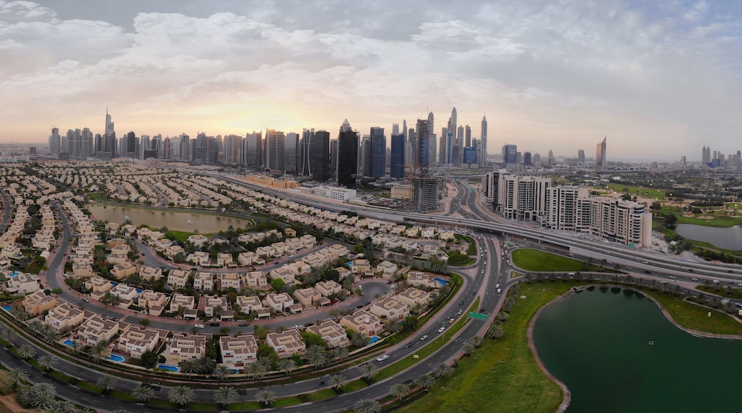 Jumeirah Lakes Towers
