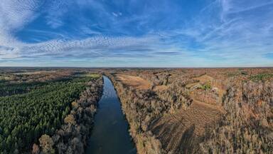 Panoramic overhead view of the Yadkin River in North Carolina