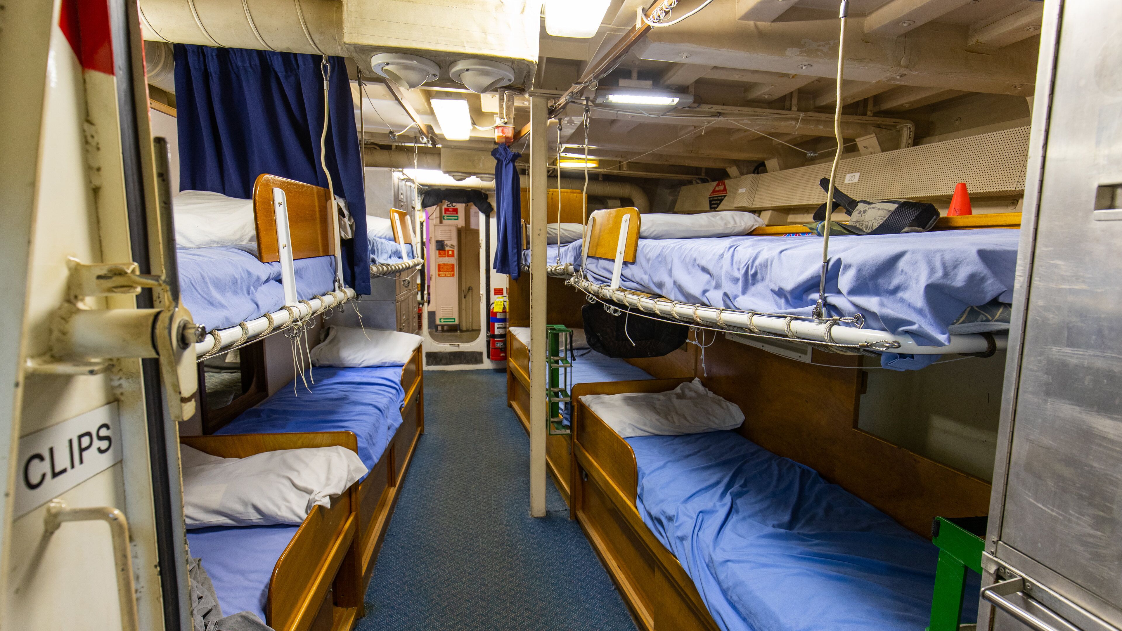 Gladstone which includes interior views