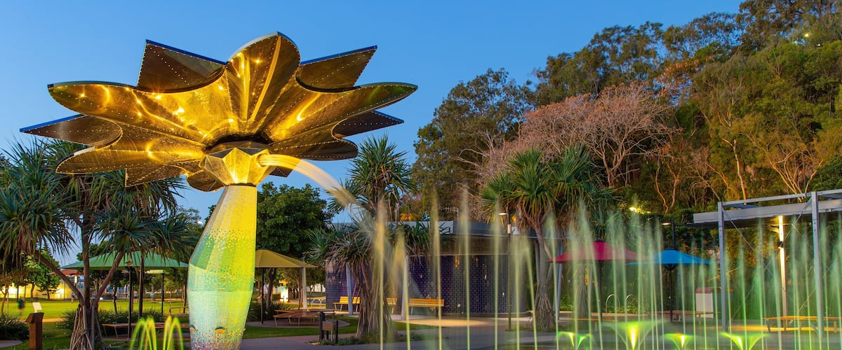 Gladstone showing a fountain and night scenes