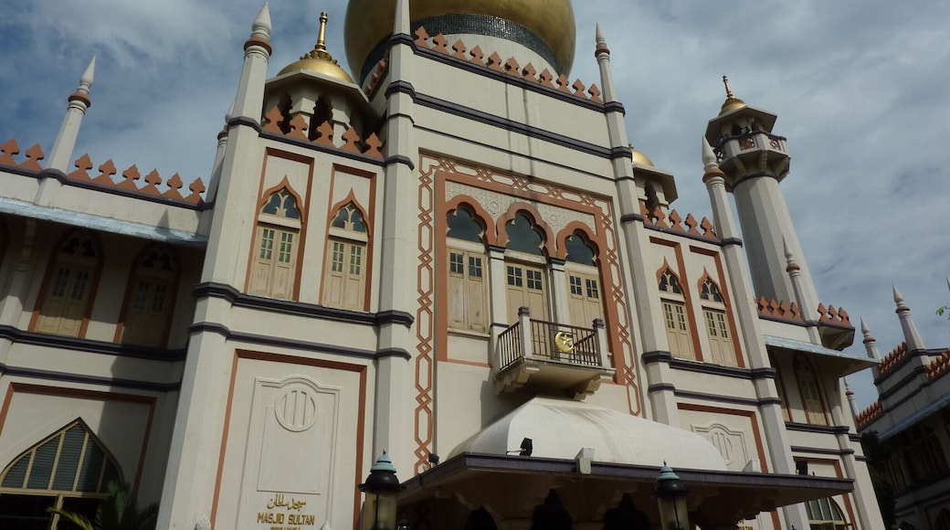 The golden onion dome of the Sultan Mosque just off of Arab Street, built in the 1920’s to replace an earlier mosque. In the surrounding streets are kebab houses, shisha bars and shops selling Middle Eastern spices and textiles – a compact slice of Arabia inside of a compact slice of Asia.