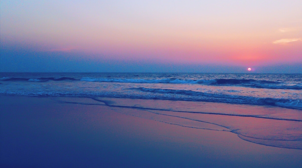 The sunset, the twilight zone of the day, the ever fading light turning into the night, the soft splashing of the waves the shore, the ripples on the water, the salty sea breeze, nostalgia. The reminder of why home is so special. #blue #trover