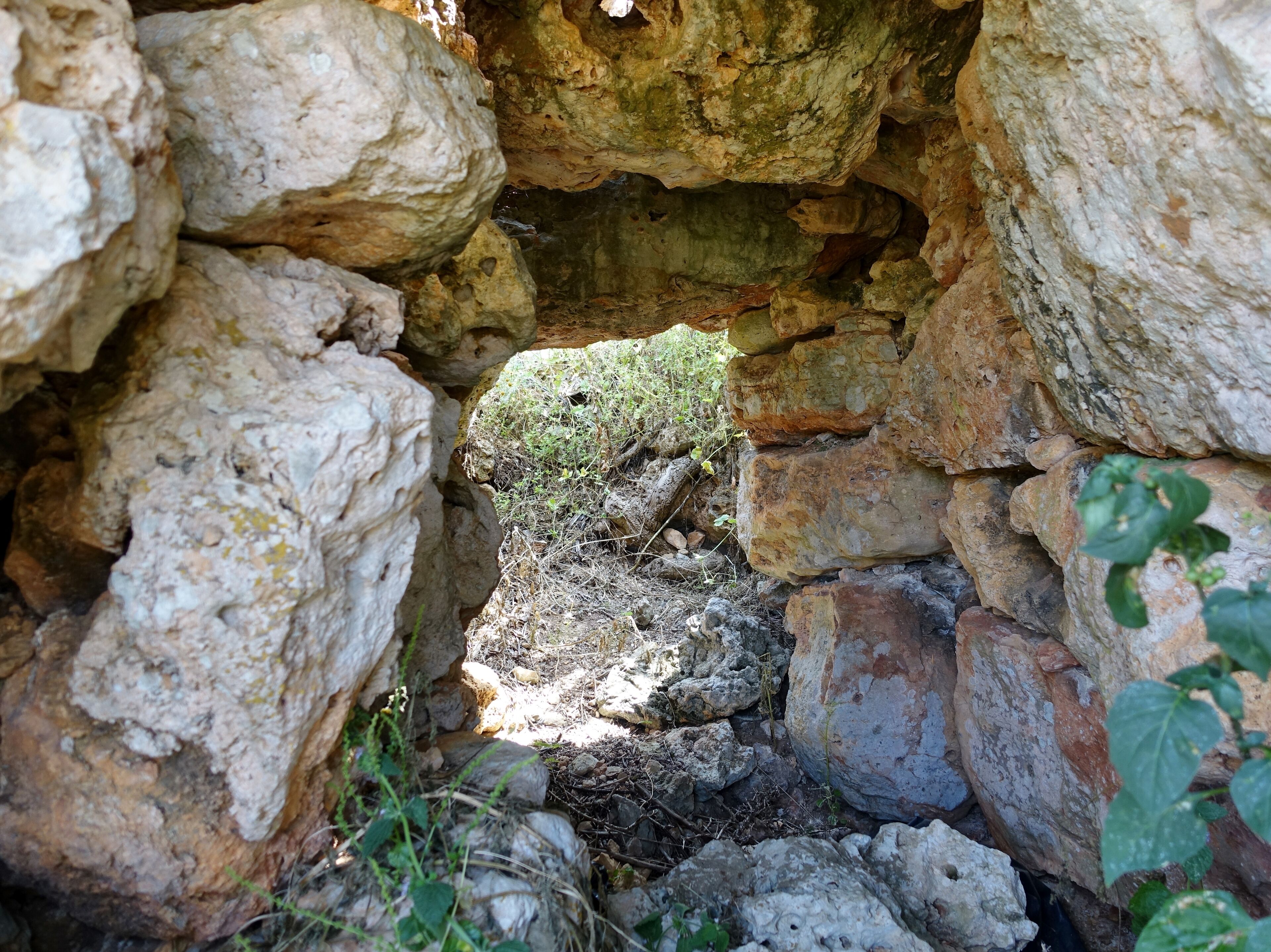 Nördlicher Talaiot der Talaies de Can Xim, Gemeinde Sencelles, Mallorca, Spanien