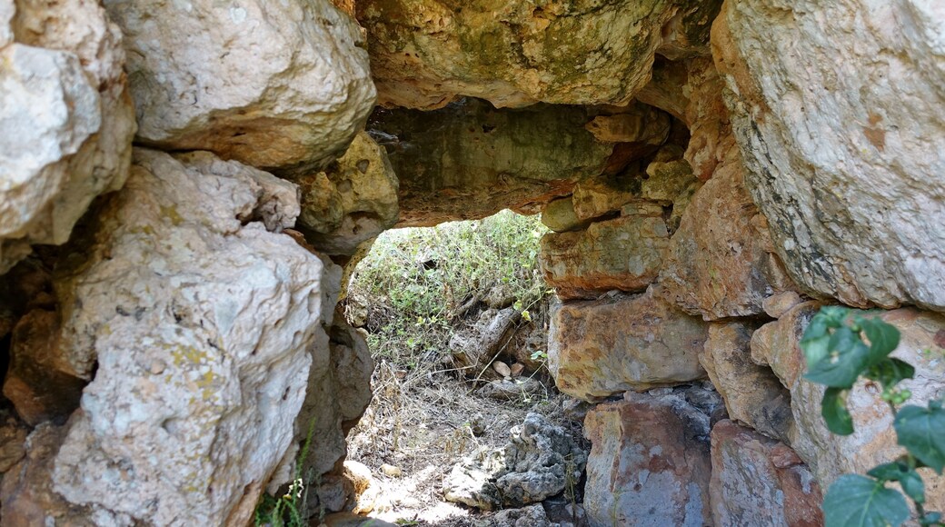 Nördlicher Talaiot der Talaies de Can Xim, Gemeinde Sencelles, Mallorca, Spanien