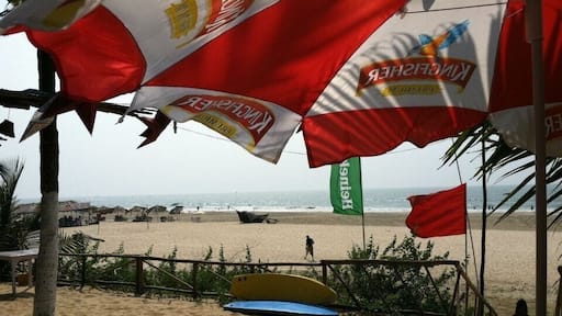 Beach and food= perfection