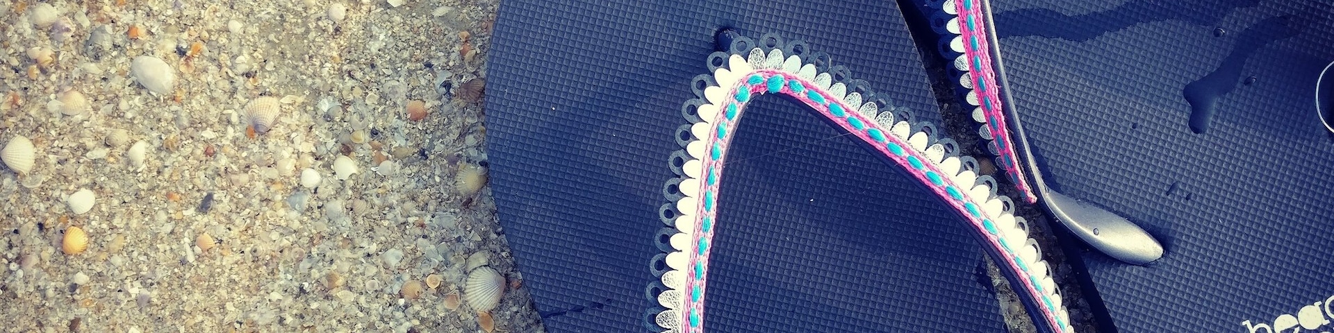 Starry eyed discovering Starfish's!
#BeachBound #BruisedPassports