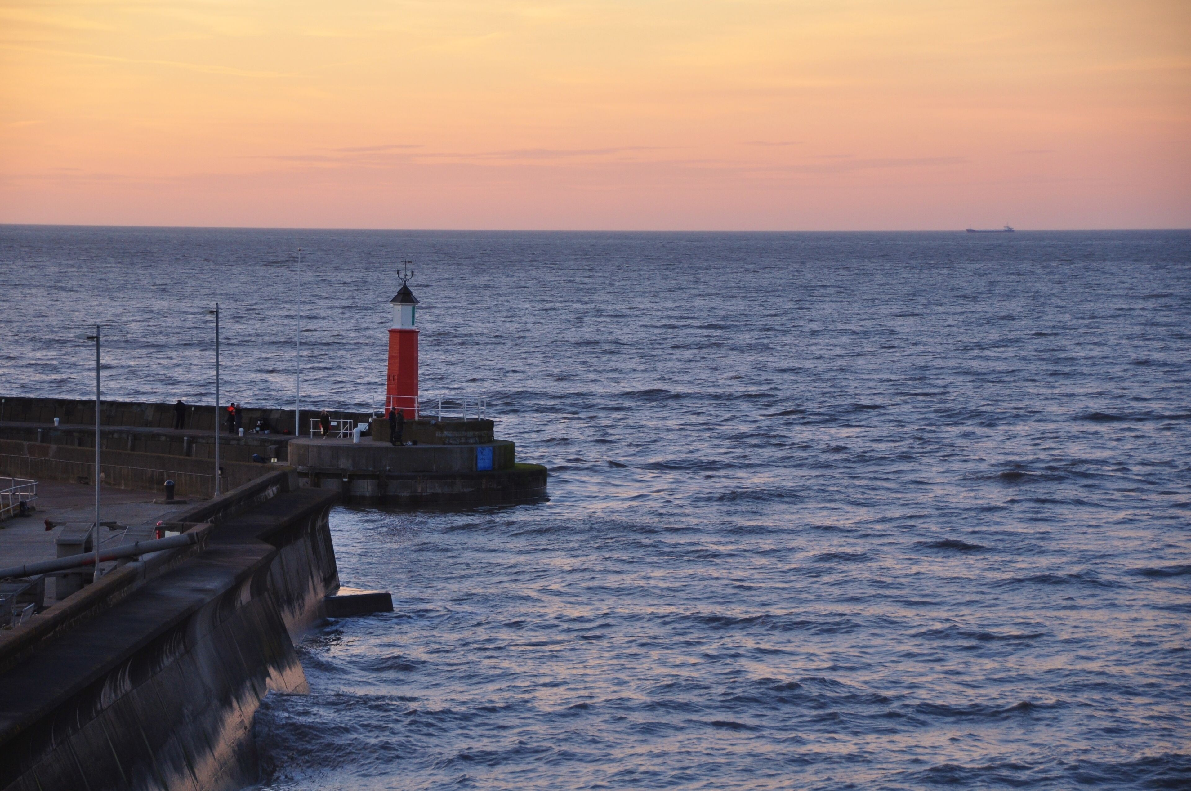 Watchet : Harbour & Ocean