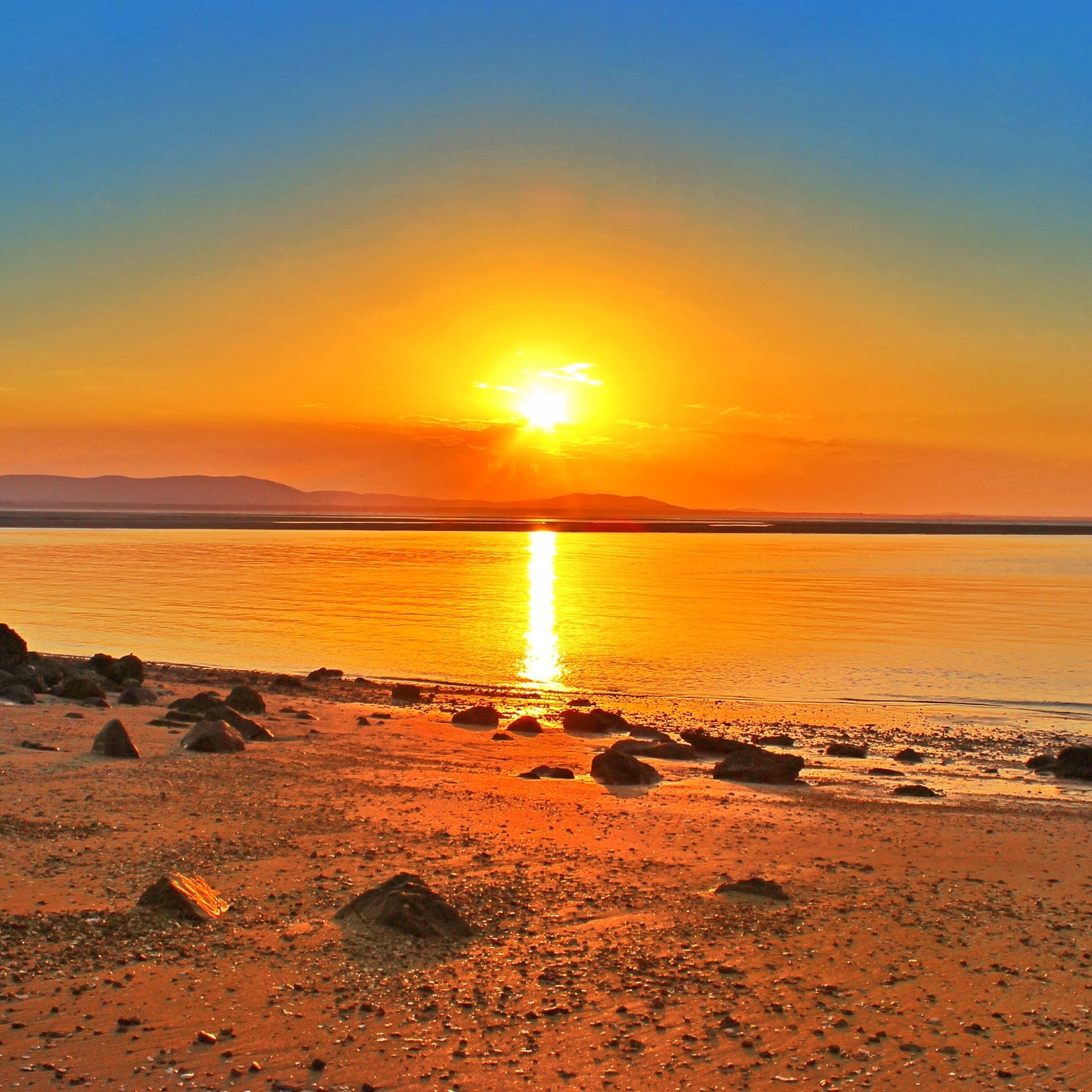 Sunset Instameet tomorrow afternoon!! 🌅📷
I'll be hosting an impromptu sunset Instameet at the Air Sea Rescue Park in 1770 tomorrow afternoon from 6pm! Come on down to check out an awesome sunset over the ocean in the lead up to Australia's first ever Underwater Instameet on Saturday! It's going to be a great weekend on the @southerngreatbarrierreef, can't wait to see everyone there! Tag anyone who you think might be interested in coming along below! 🌅🐠🐟🌴😀
#visitgladstone #southerngreatbarrierreef #thisisqueensland #seeaustralia