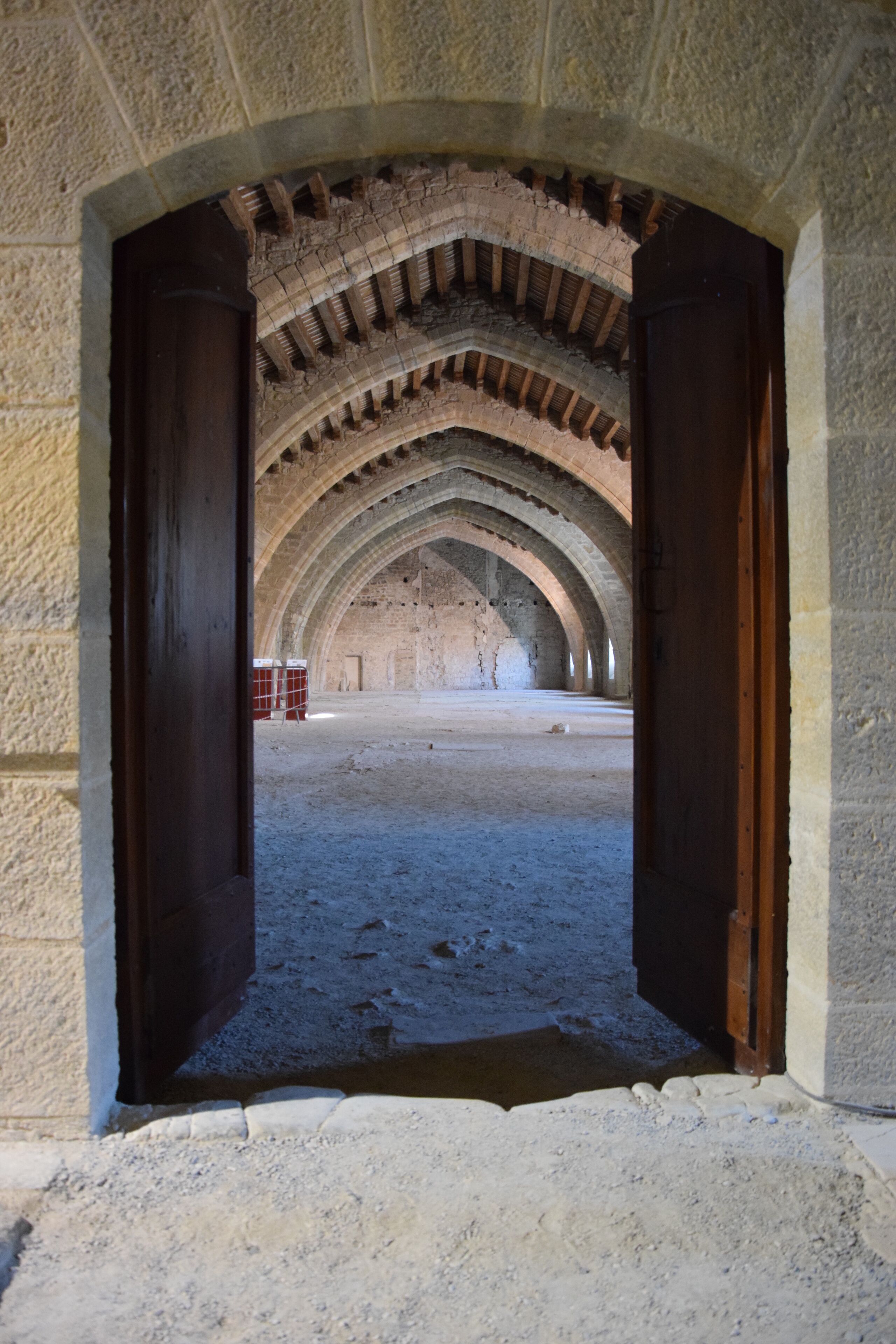 This building is indexed in the Base Mérimée, a database of architectural heritage maintained by the French Ministry of Culture, under the reference PA00102711 .