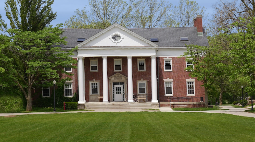 southern style college building with columns and portico