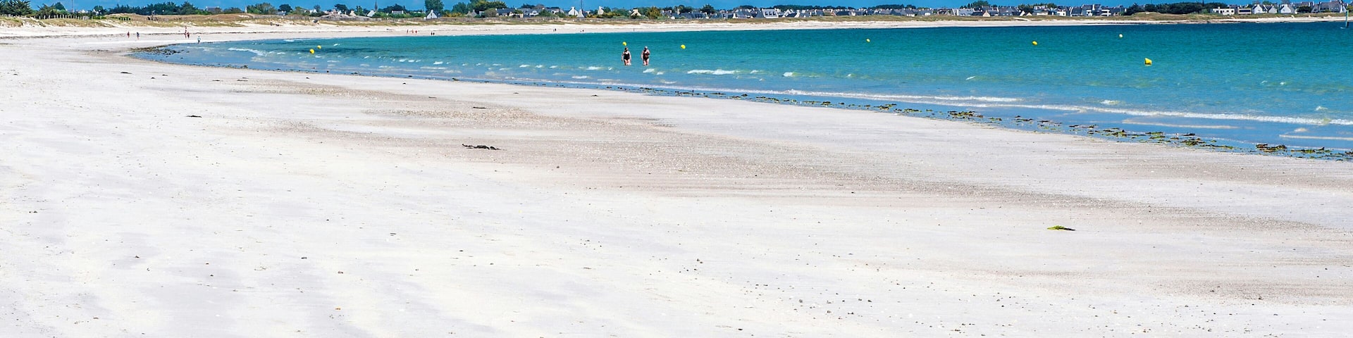 France, Brittany, Penmarch peninsula, Penmarch, plage du Ster (beach) - stock photo