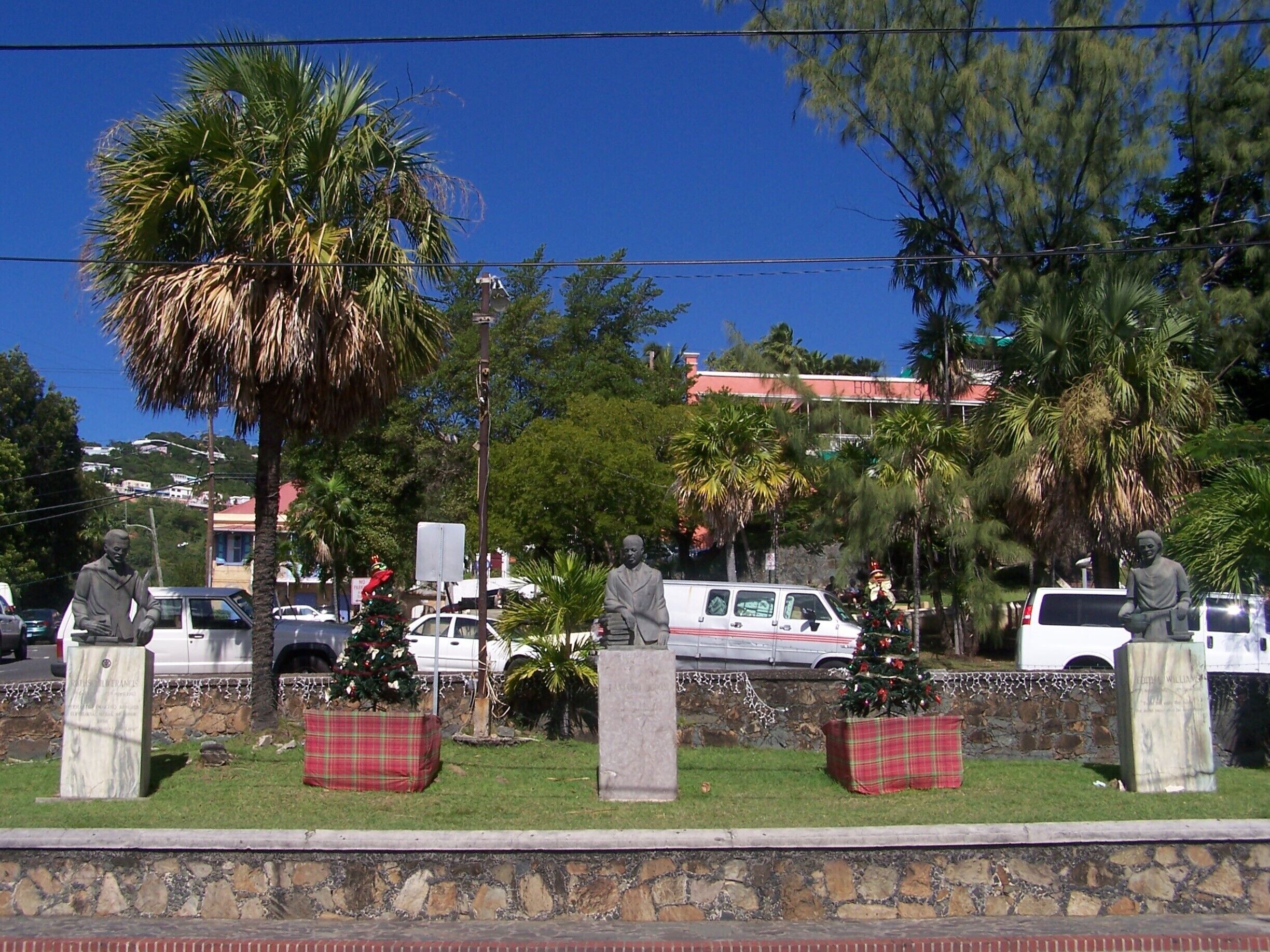 It's Christmas at St. Thomas.