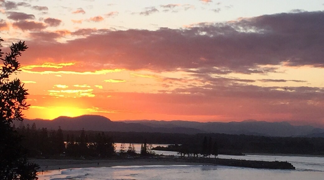 Sunset in beautiful Port Macquarie, my hometown, a wonderful place to visit #weekendgetaway
