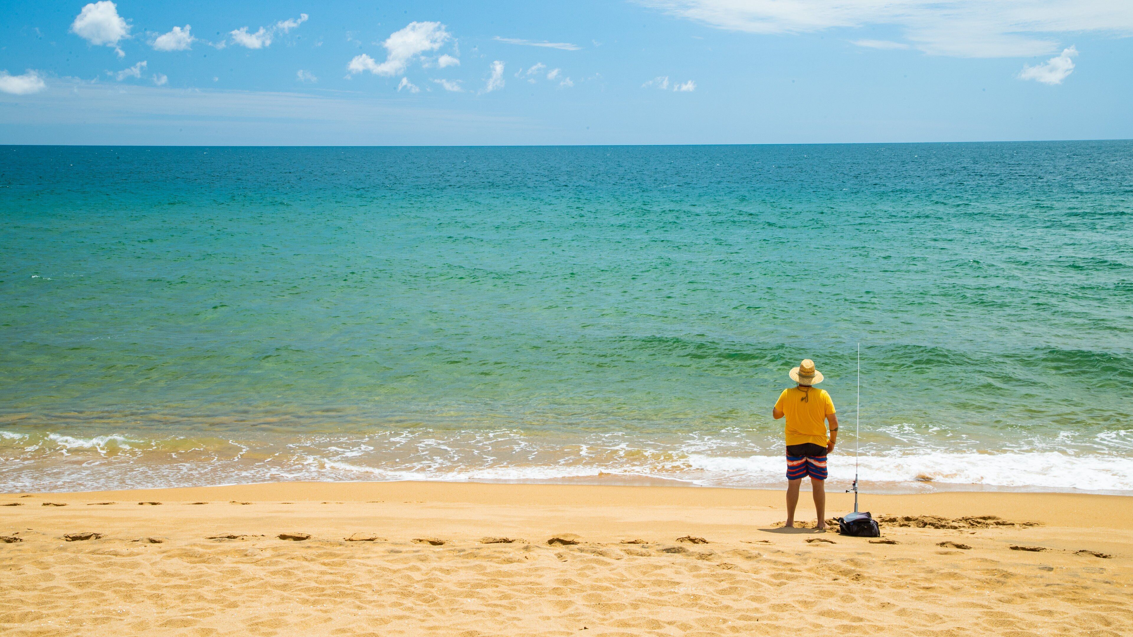 Agnes Water showing general coastal views, a beach and fishing