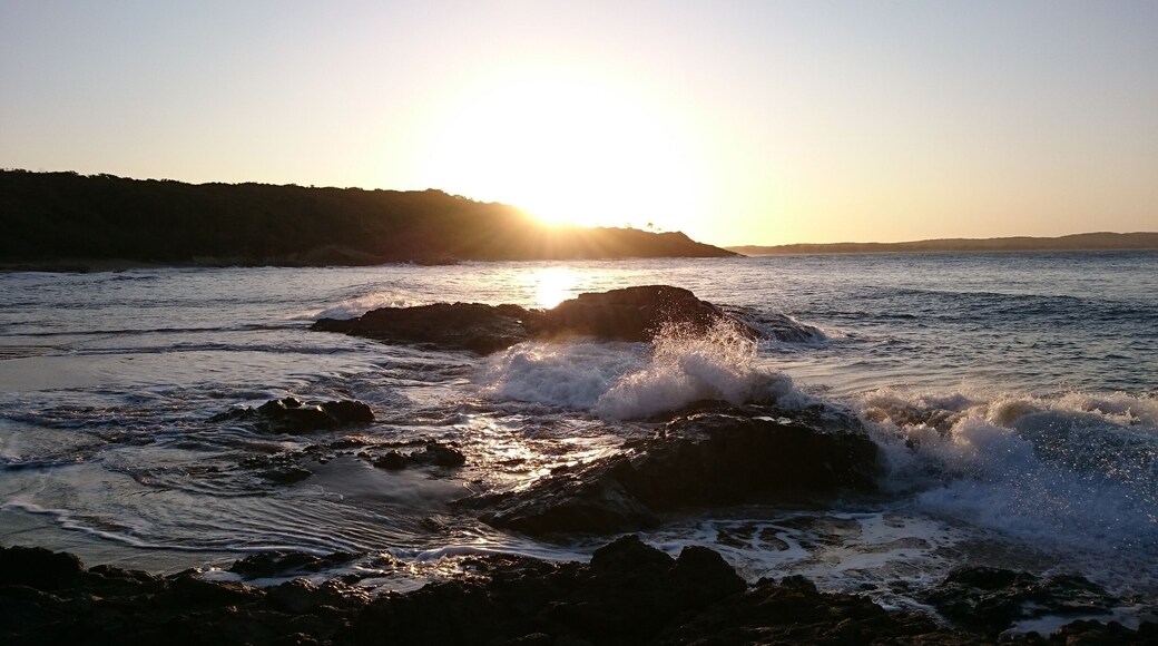 After a nature camping experience, on the beach with access to great surf, calm crystal clear waters and with a supermarket closely for all your needs? Workmans Beach camping grounds offers all this. The beach is 400m from your tent and the township is 800m away. An easy walk. Perfect for your next #weekendgetaway