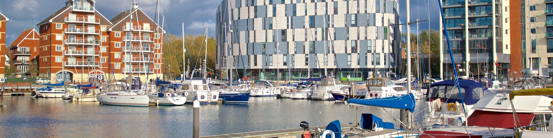 University Campus Suffolk showing a bay or harbor