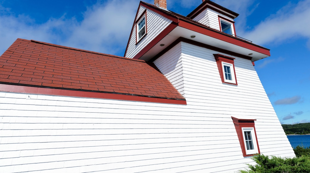 Fort Point Lighthouse
