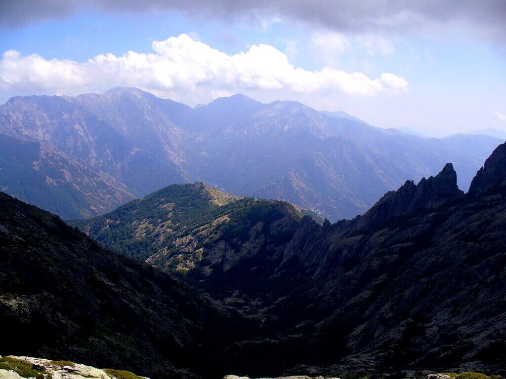 Corsica - Monte d'Oro - looking down on the GR20 up to Punta Muratello