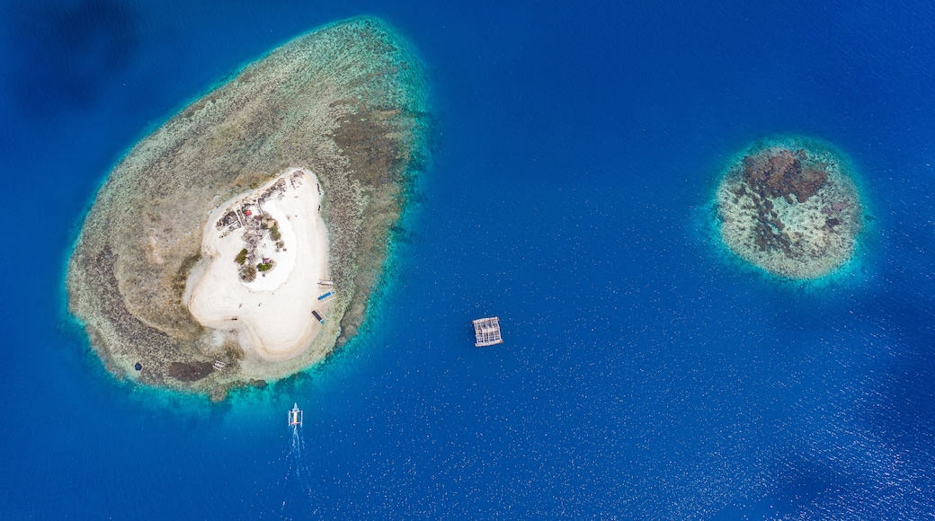 Top down of Gili Kedis and satellite