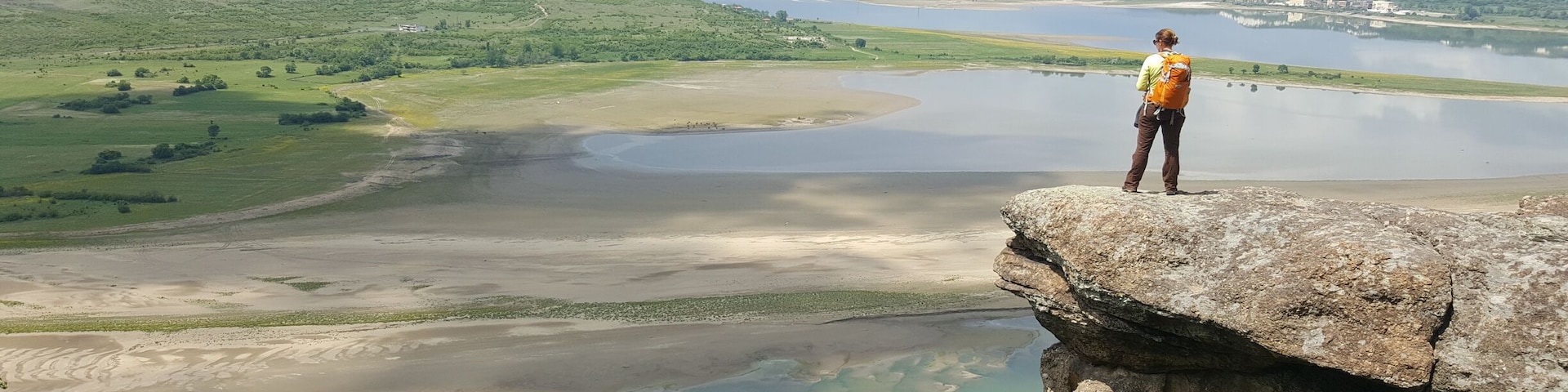 It' s one of many rock formations in the region.And maybe one of most panoramic over Studen kladenetc dam.