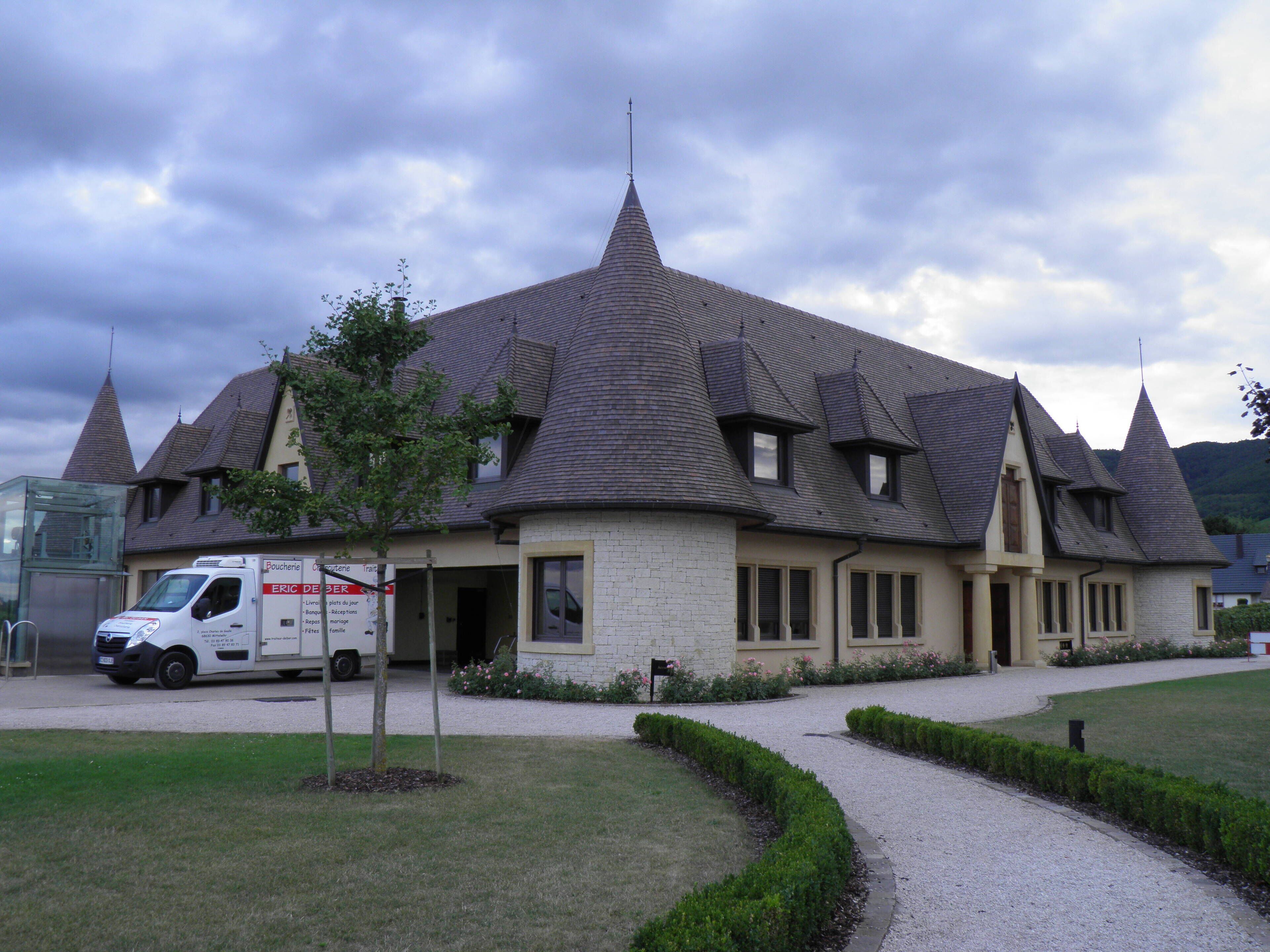 Le petit Wettolsheim à Wettolsheim (Haut-Rhin, France).