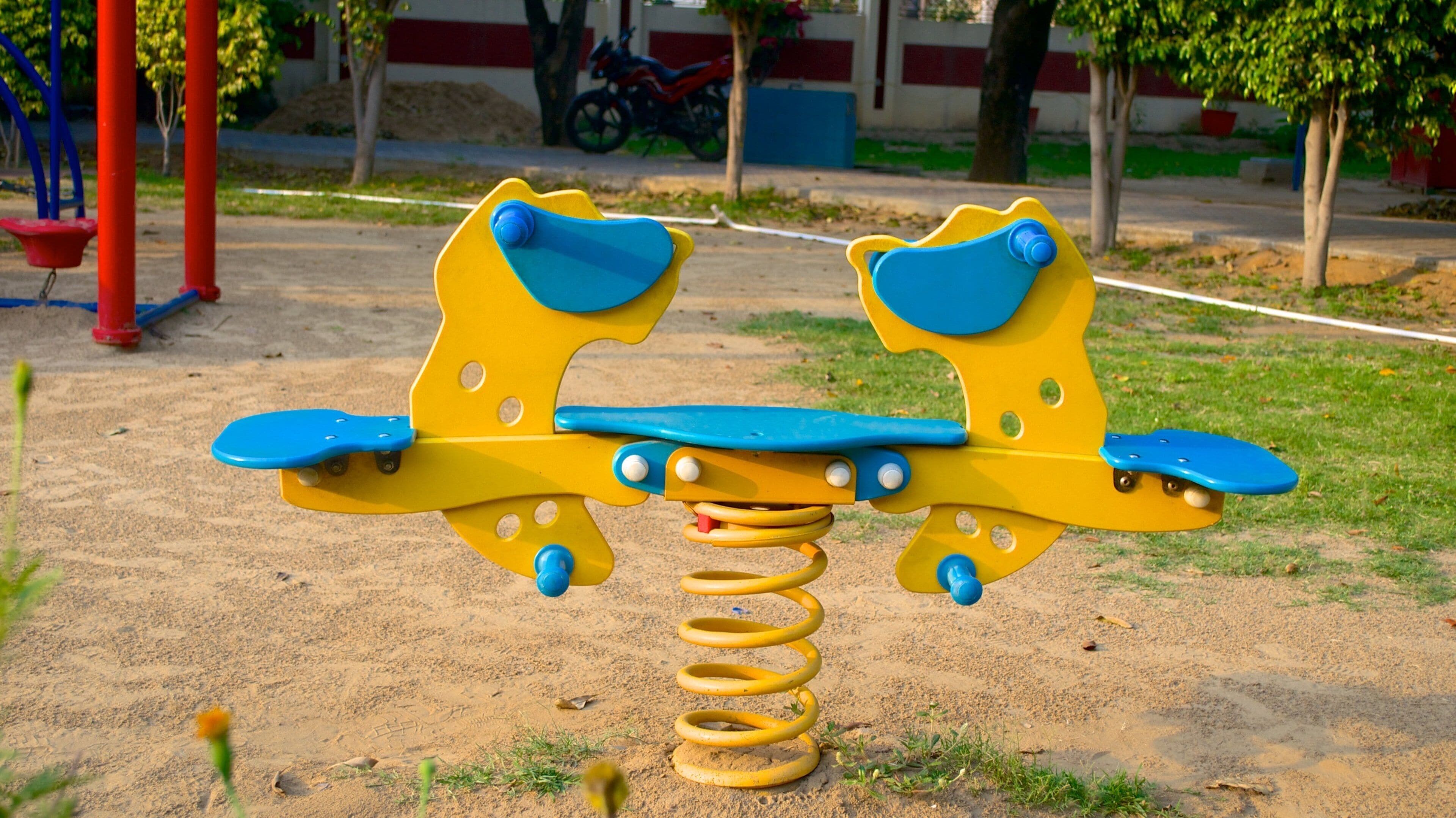Nicco Park showing a garden and a playground
