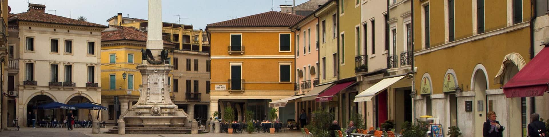 Piazza Garibaldi, Lonigo, Vicenza, Veneto, Italy