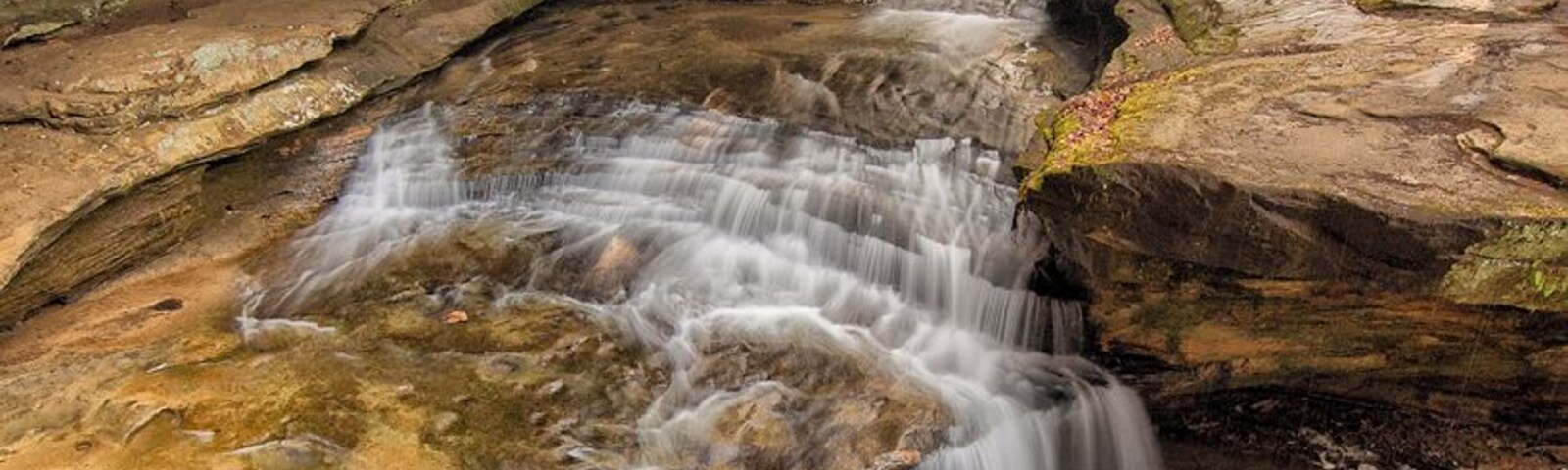 This is the middle falls at Old Man's Cave