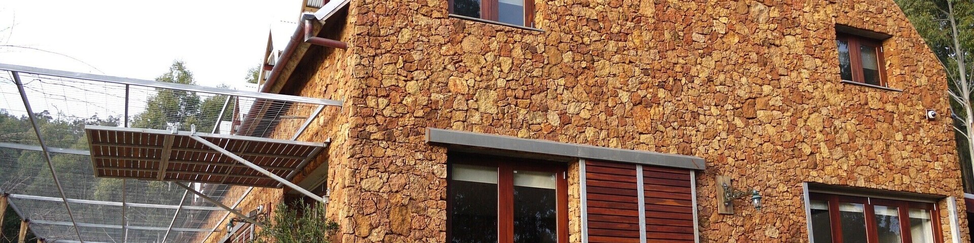 On a 160 acre estate, Stonebarn is set amongst lush forest, trufferie, rivers and dams in the picturesque region of Pemberton.